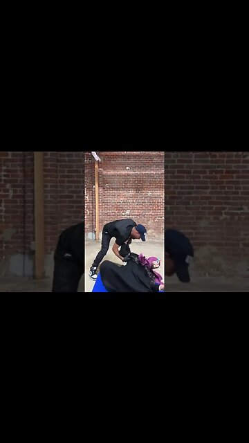 How to Defend Yourself From Your Mum #comedy #selfdefense