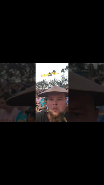 Crazy Crowds For Fantasmic Opening...😳