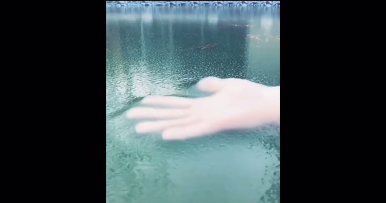 Really Stretchy Ice