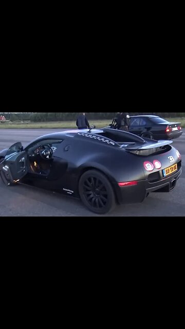 👏🤣 Bugatti Veyron 16.4 1001 HP vs BMW M5 E34 Turbo by AG