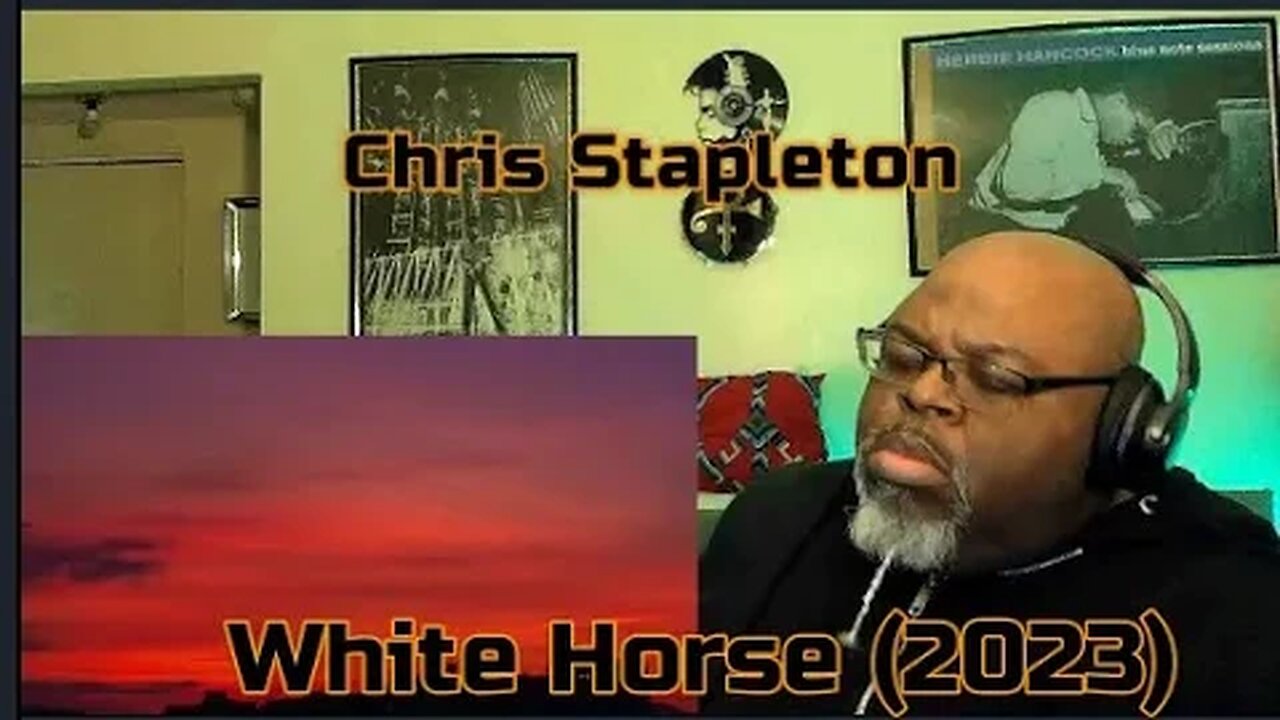Riding Off Into The Sunset ! Chris Stapleton - White Horse (2023) 1st Time Reaction