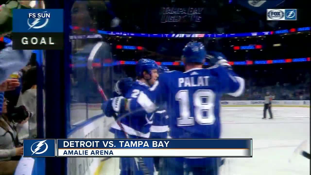 Steven Stamkos gets 1st goal of season as Tampa Bay Lightning beat winless Detroit Red Wings 3-1