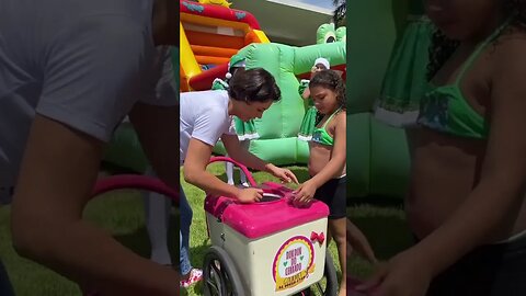 Começou o Natal voluntário com Michelle Bolsonaro