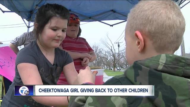 Cheektowaga girl turning lemons into lemonade