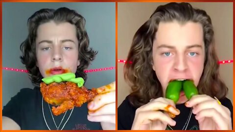 OMG What He Is Eating How Its Possible