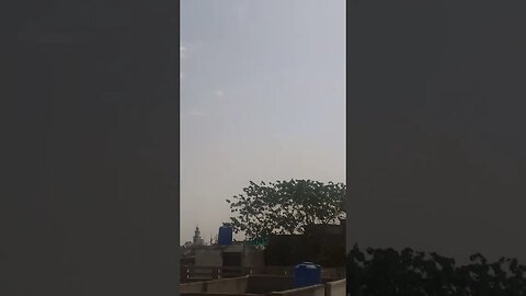 A cool breeze is blowing in a beautiful sunny morning #lahore