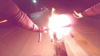 Una passeggiata in bicicletta... esplosiva!
