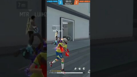 Cansei do free Fire....