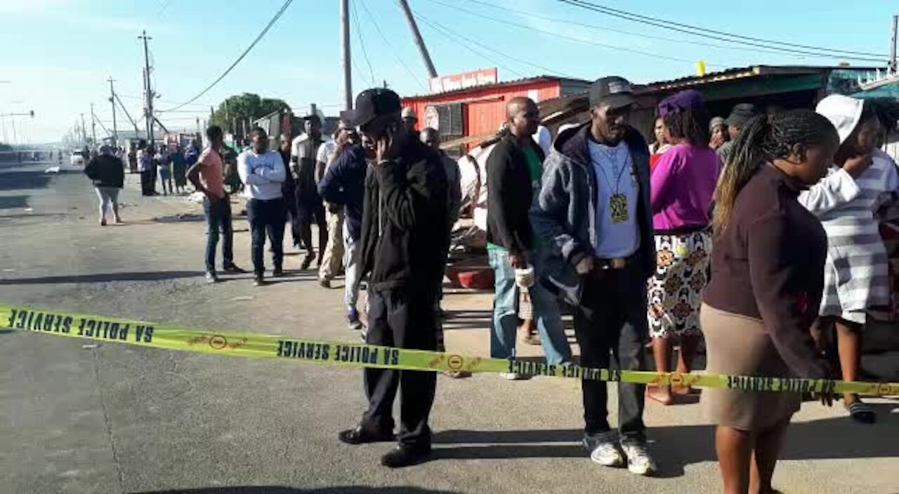 SOUTH AFRICA - Cape Town - Khayelitsha accident (Video) (9NB)