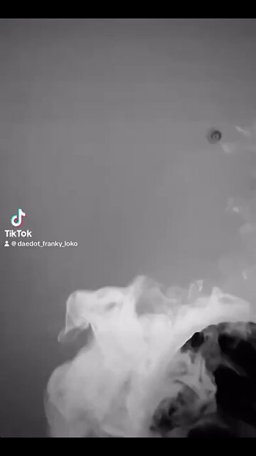 Dae Dot making music with Jizzo beats