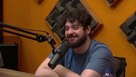 MONARKTALKS - O QUE MAIS IRRITA O VINHETEIRO !!!