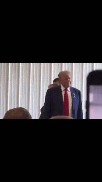 Biden and Kamala Met With Silence While Trump is Met With Cheer and Applause