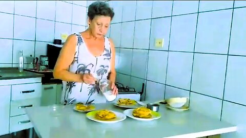 PANCAKE STUFFED WITH JELLY #homemaderecipe #quickandeasyrecipes #economicalrecipes