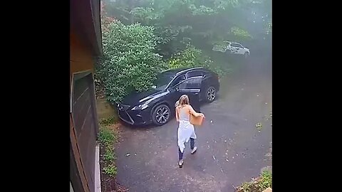 Раскалённую кочергу в анус за музыку