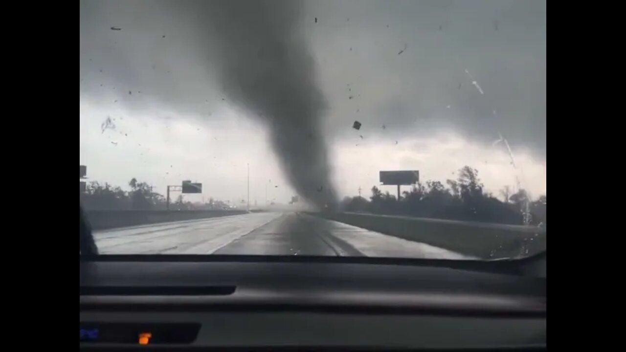 Amazing Video Of Tornado In Orange, Texas