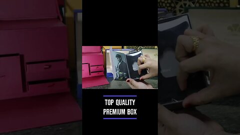 MAX & MAX SMARTWATCH BOX - Your Ultimate Tech Accessory!