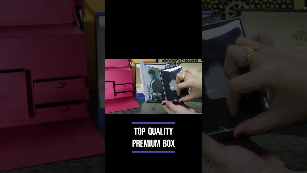 MAX & MAX SMARTWATCH BOX - Your Ultimate Tech Accessory!