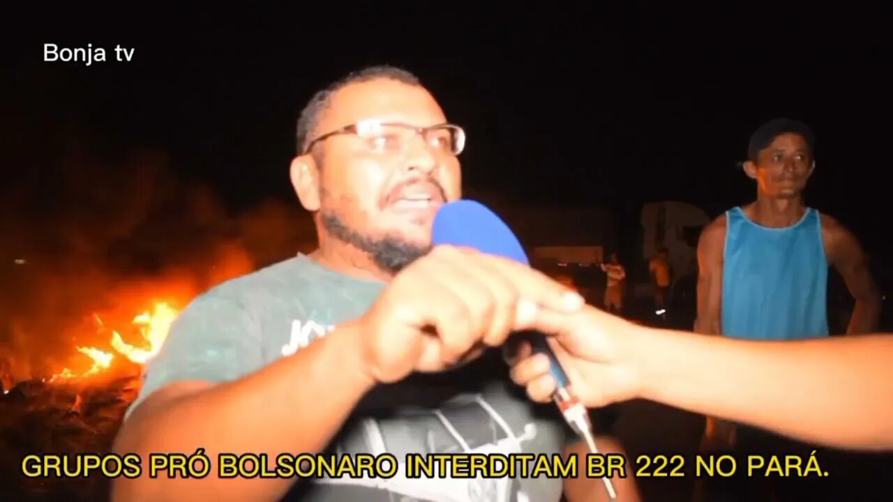 Grupo pró Bolsonaro Fazem Protesto e Pedem Atuação das Forças Armadas