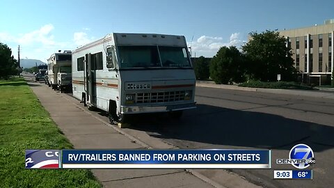 Lakewood passes ordinance allowing police to cite people with RVs parked on street