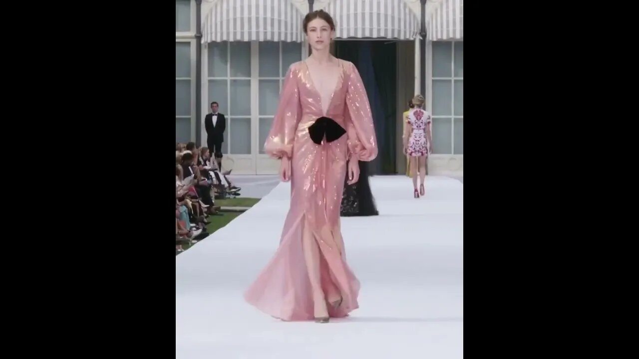 Ralph & Russo Couture Autumn/Winter 2019-2020 Full Collection