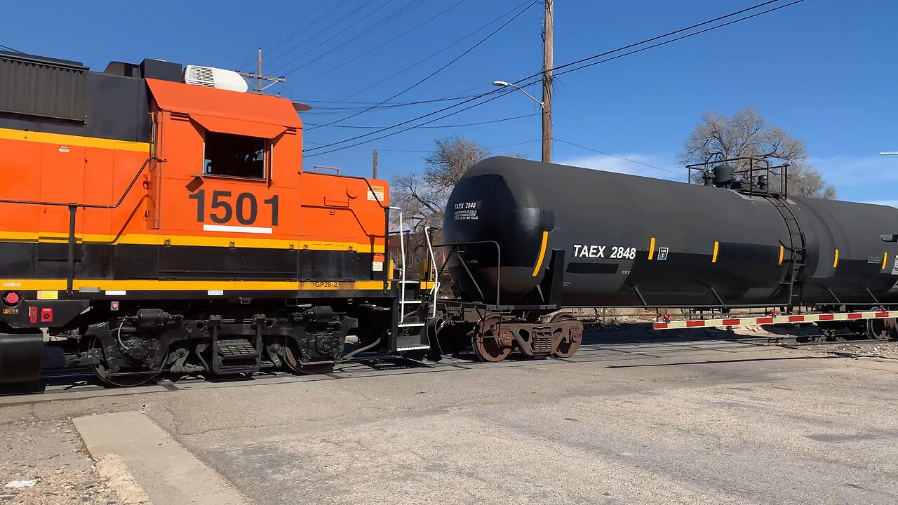 Remote Switchers working across city streets with no crew aboard.