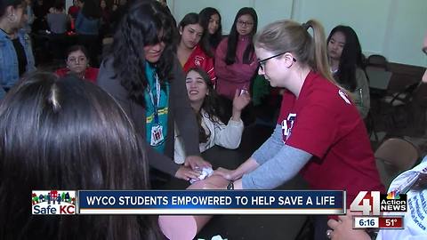 Wyandotte students learn to 'stop the bleed'