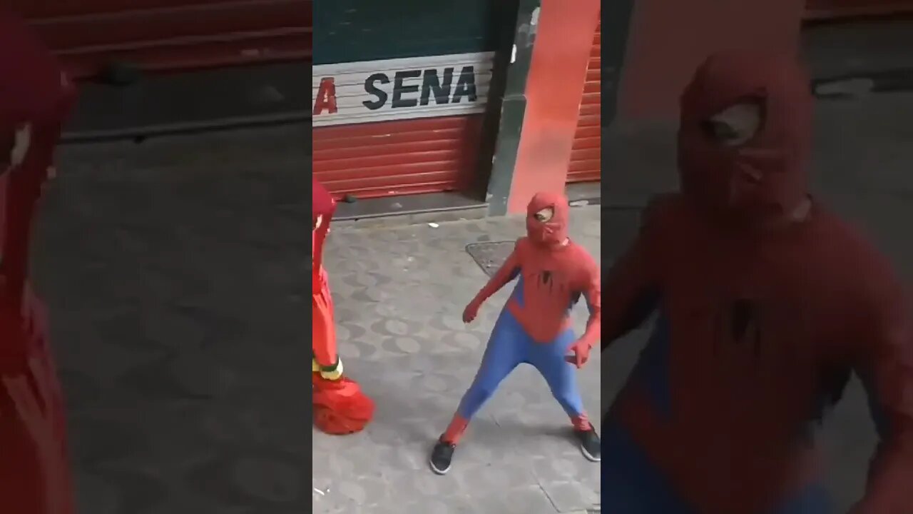 SUPER PULOS NINJAS NA CARRETA DA ALEGRIA FURACÃO, DANÇANDO FOFÃO, O MÁSKARA, BEN10 E PATATI