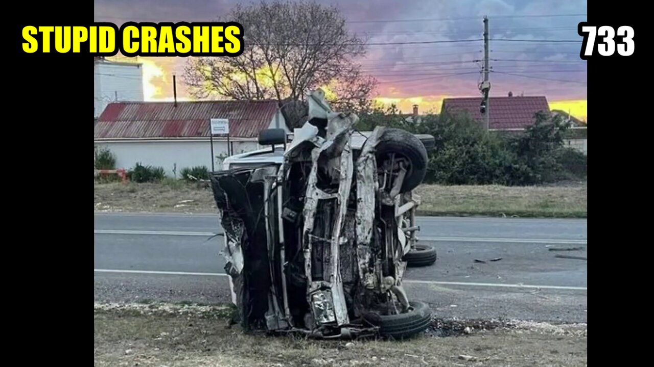 Stupid driving mistakes 733 (September 2022 English subtitles)