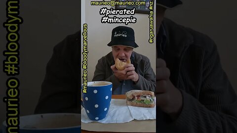 #maurieo #shorts YES BUT WHAT ABOUT THAT SANDWICH