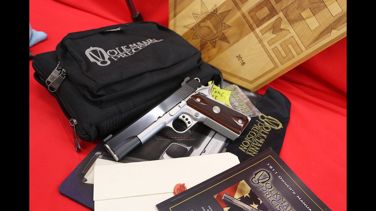 Luke Volkmann -- Volkmann Precision -- Full House Custom Two tone 45 ACP 1911