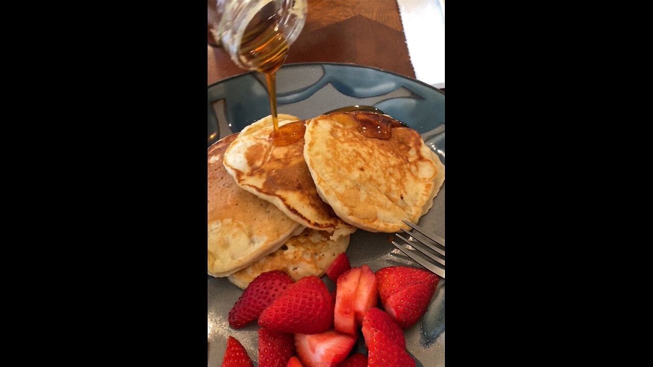 Fluffy, Flavorful, and From Scratch: Sourdough Banana Pancakes