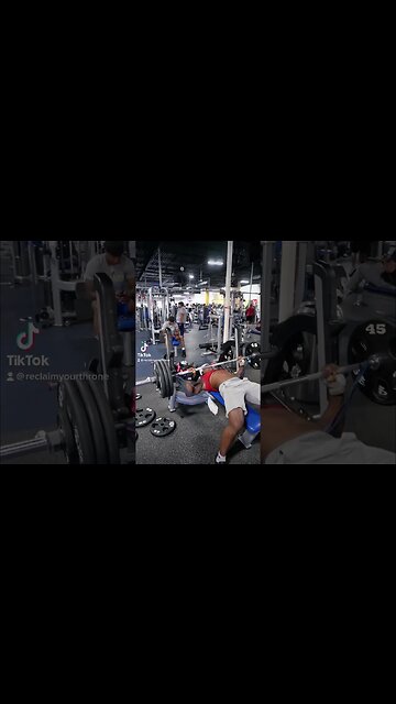 So many heaux’s are in it for the come up 👑