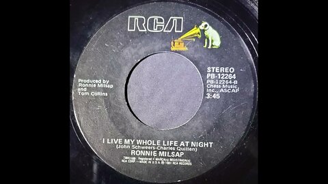 Ronnie Milsap - I Live My Whole Life At Night