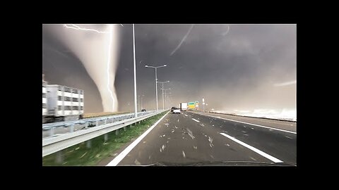 Most Horrific Natural Disasters Ever Caught On Camera