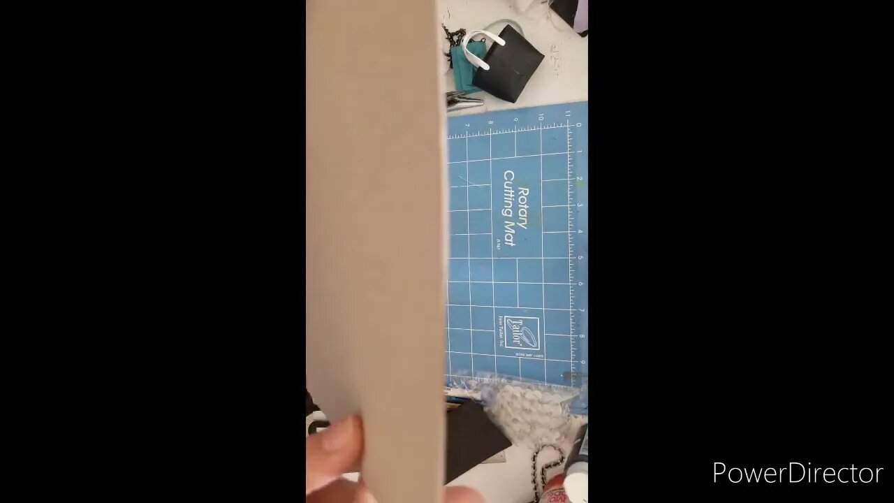 How to make a Barbie doll size Chanel designer purse, miniature, DIY bolsa diseñador