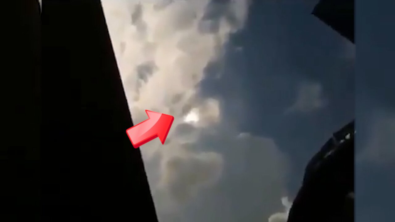 Intended to hide in the clouds over the United States but a strong light is emitted [Space]