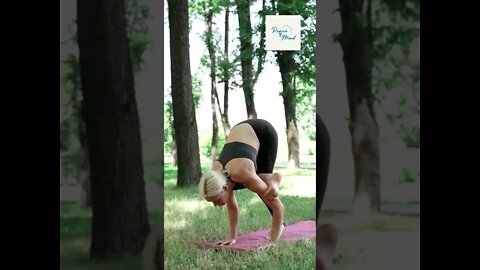 Yoga Pose: Hand Stand #yoga #handstand #shorts