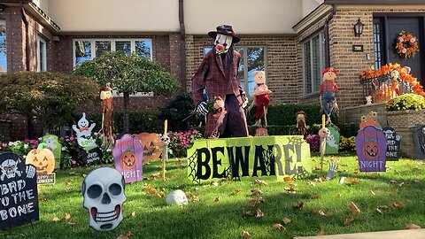 Halloween Decorations (Dyker Heights, Brooklyn)