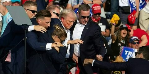 Donald Trump gets shot in the Ear, Attempted Assasination!