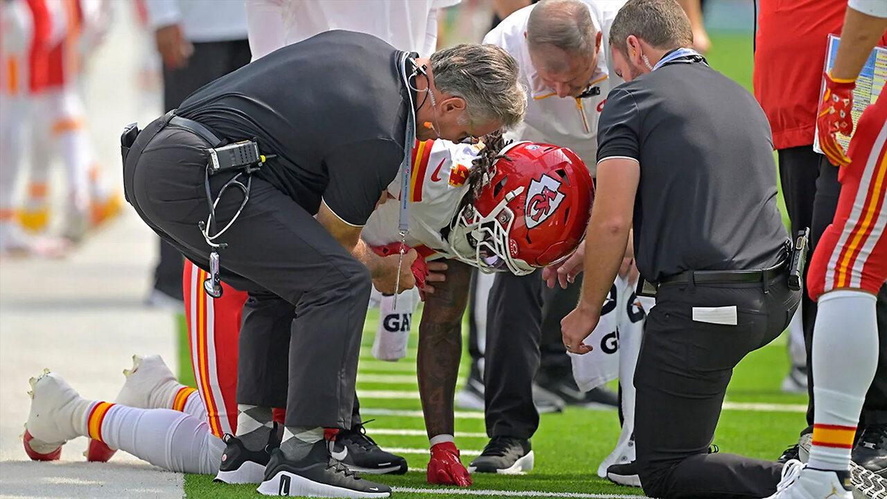 Travis Kelce says Rashee Rice's injury felt like a 'huge dagger' after seeing him go down