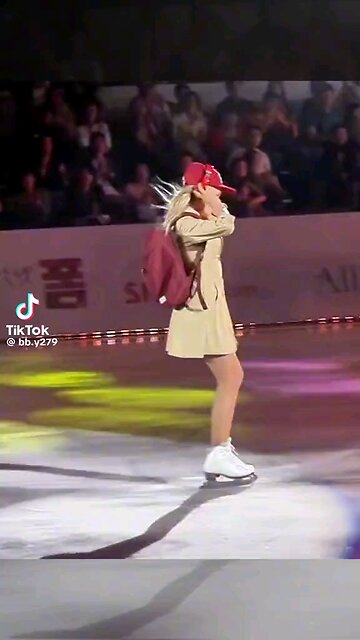 Shake it Up: Dance for Good Vibes!"