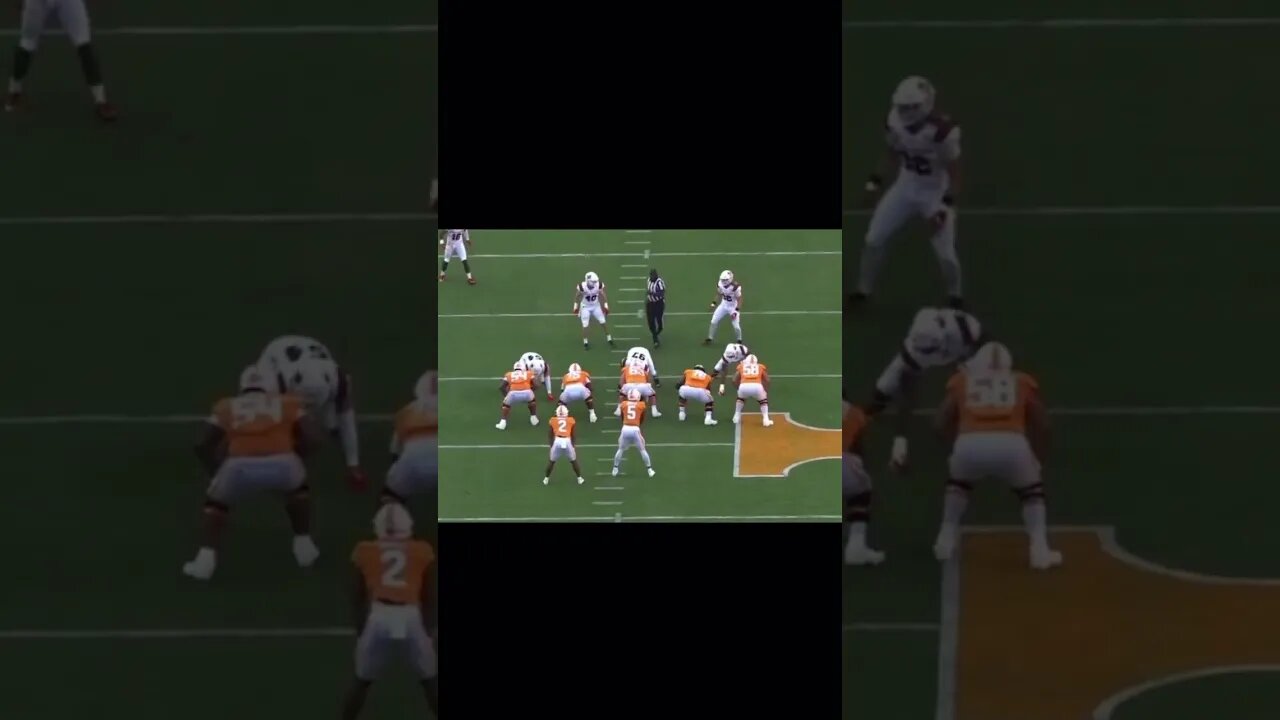 Dart. #shorts #footballcoaches #tennesseevols #dart