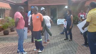 SOUTH AFRICA - Durban - Hopeville Primary School protest (Videos) (HC3)