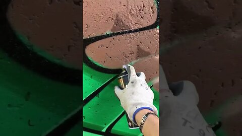 INSANE GRAFFITI SNAKE 🐍😨 #graffiti #graffitiart #shorts