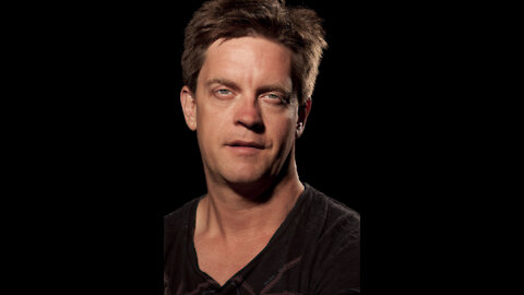 Comedian Jim Breuer breaks down whats happening in america.Great video, powerful