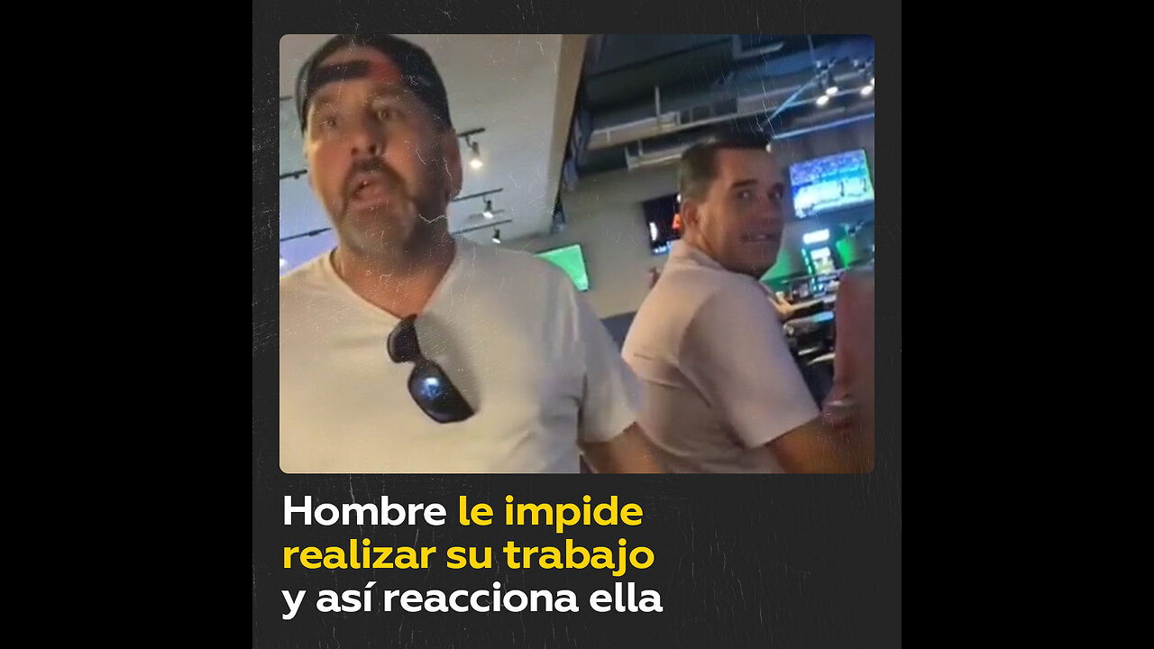 Hombre insulta a una empleada de bar "por su actitud"