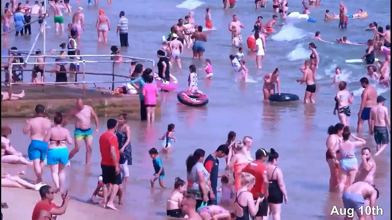 4yrs ago Beaches CVdeaths LIE Bournemouth Beach UK England 90+Days no masks no distancing no death s