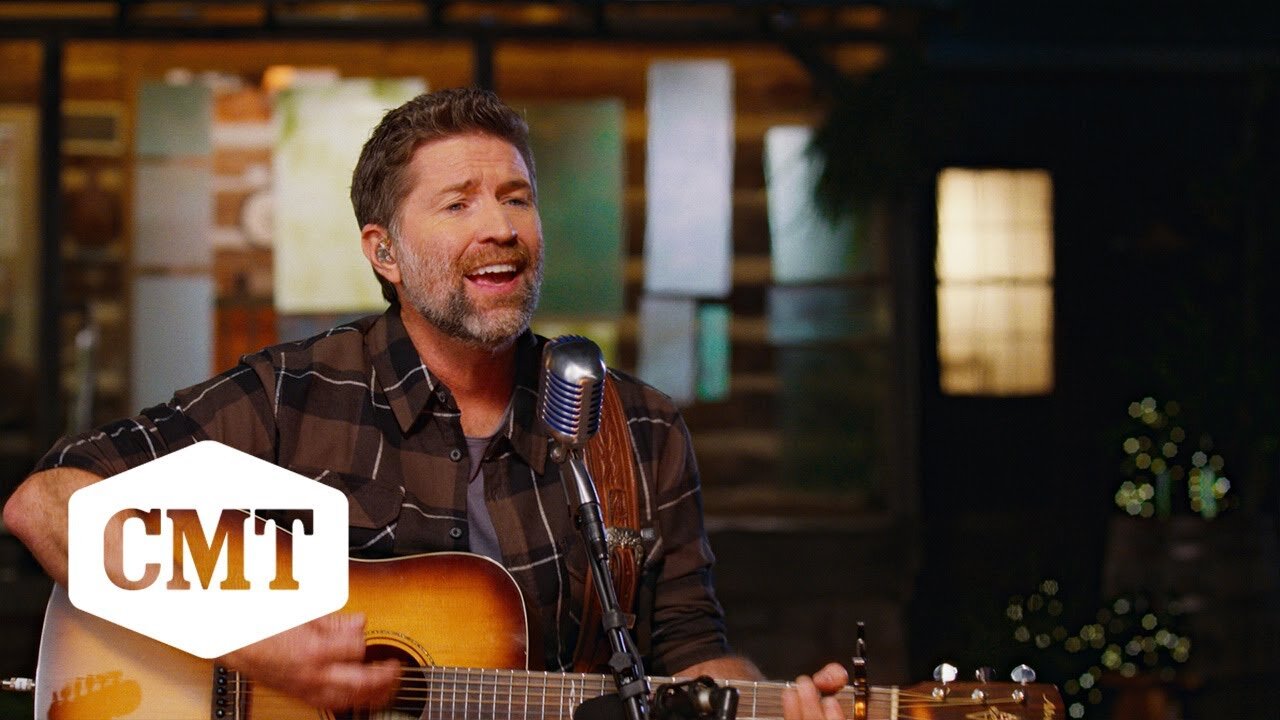 Josh Turner’s Acoustic Set ft. “Your Man”, “Long Black Train” & More | CMT Campfire Sessions