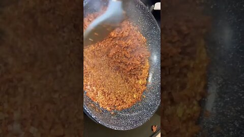 Plant Based Beef Sticks to the Pan Really Bad ☹️