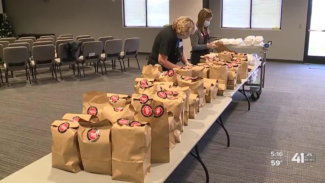 Kindness Kitchen in Olathe seeks more volunteers